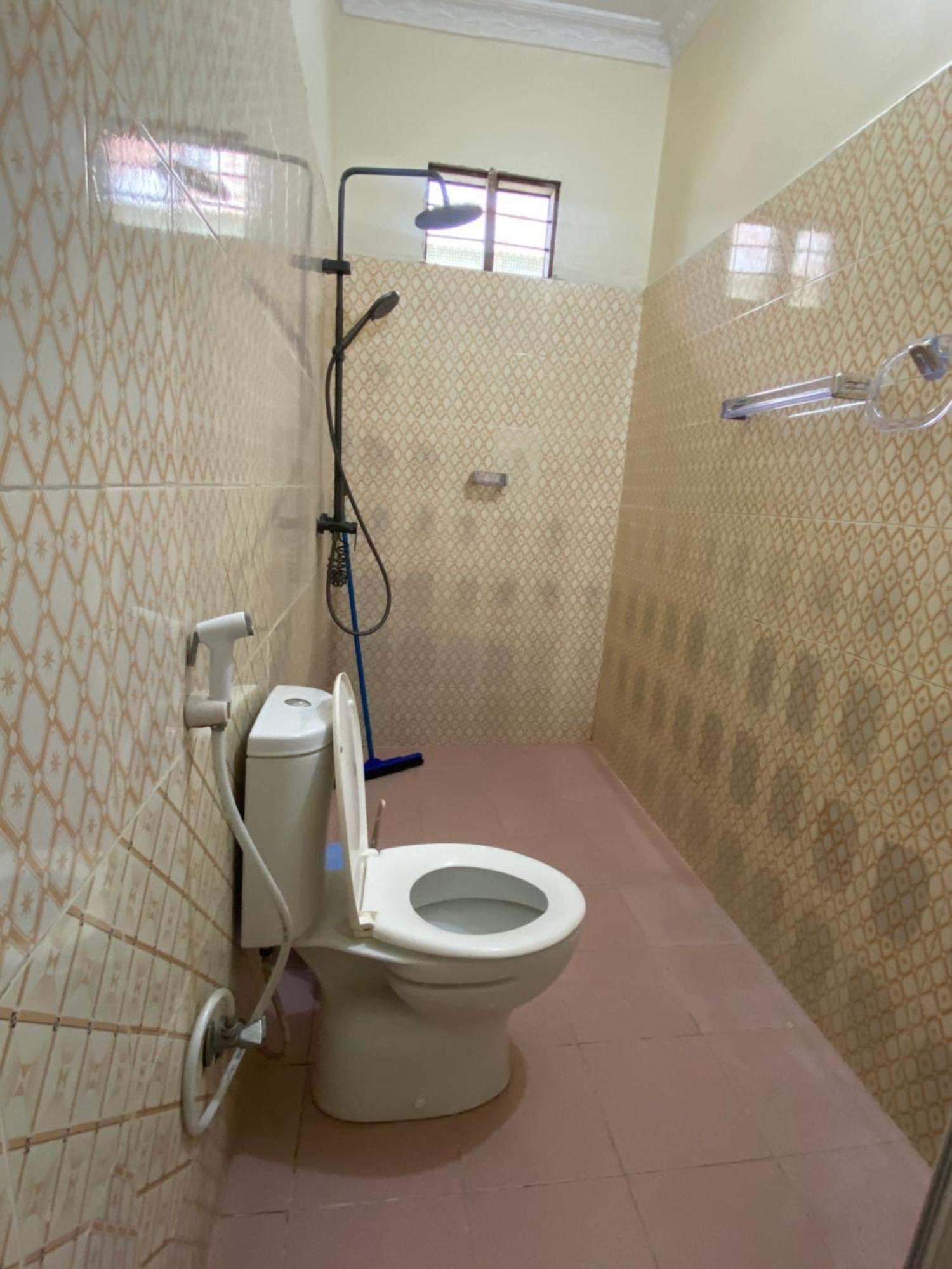 Bed and Breakfast Falcon House Кендва Екстер'єр фото