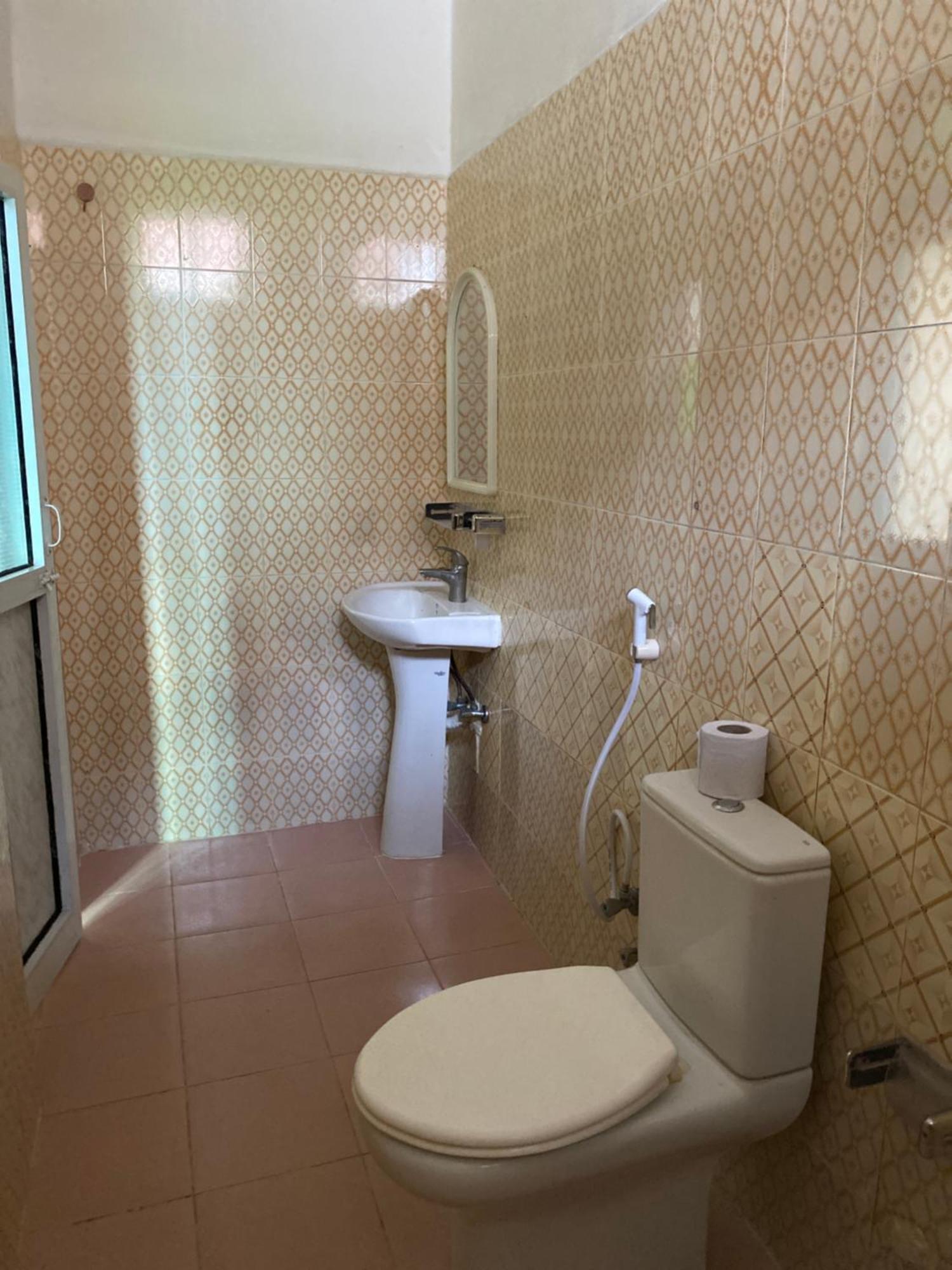 Bed and Breakfast Falcon House Кендва Екстер'єр фото